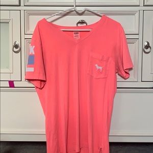 Pink t shirt
